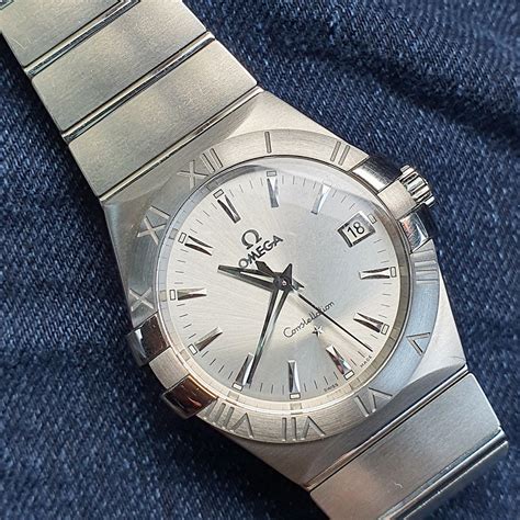 Personal Review: Omega Constellation 35mm Quartz.